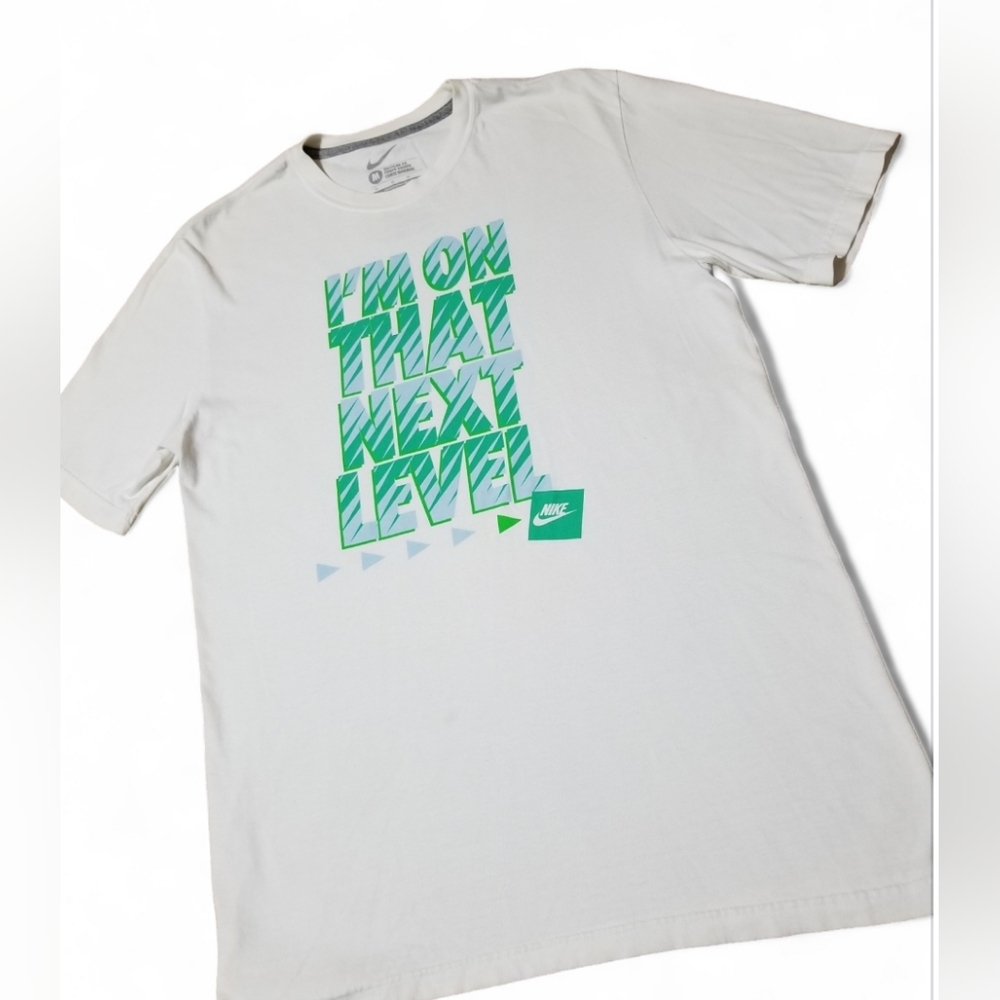 🛍NIKE Mens "I'M ON THAT NEXT LEVEL"  Short Sleeve T-shirt-M - Picture 1 of 5